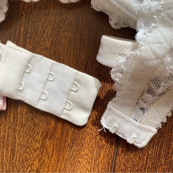 La Vie En Rose Padded Lacy Bra Pure White 36D - Picture 5 of 8